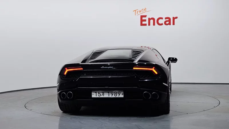 Lamborghini HURACAN