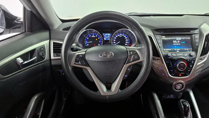 Hyundai Veloster