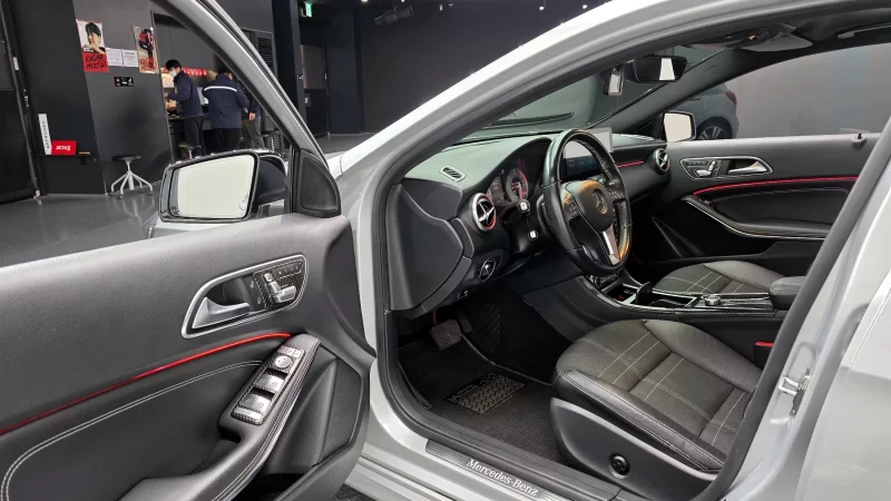 Mercedes-Benz A-Class