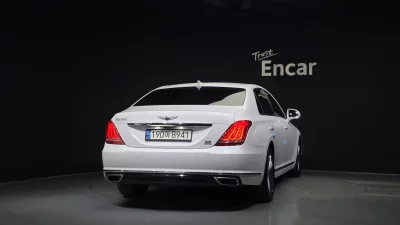 Genesis EQ900
