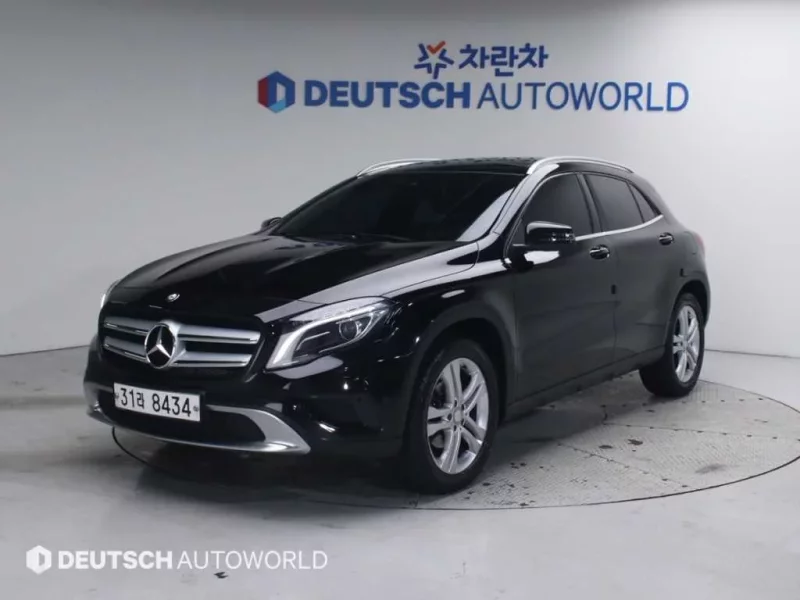 Mercedes-Benz GLA-Class