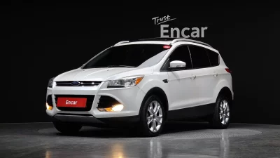 Ford ESCAPE