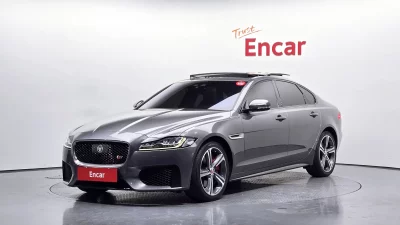 Jaguar XF