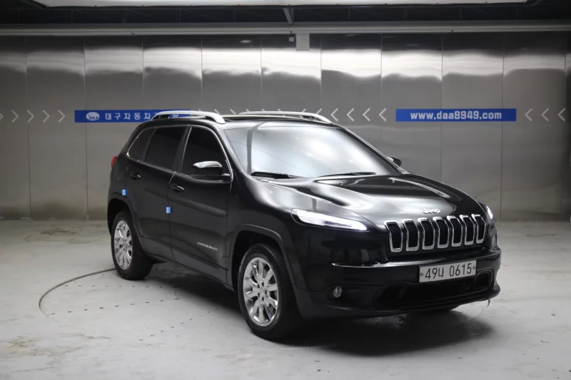 Jeep CHEROKEE