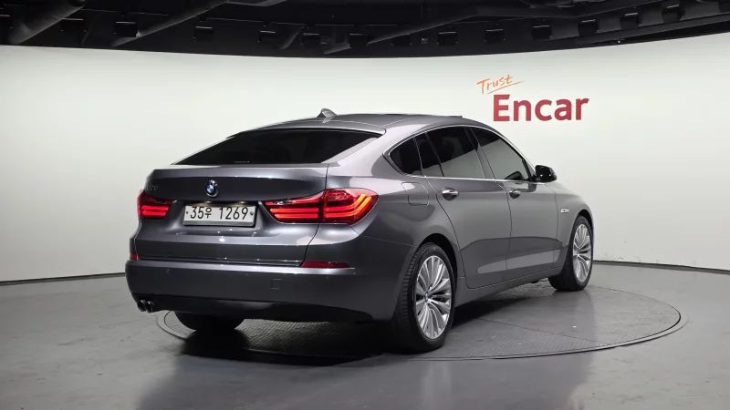 BMW 5-Series Gran Turismo