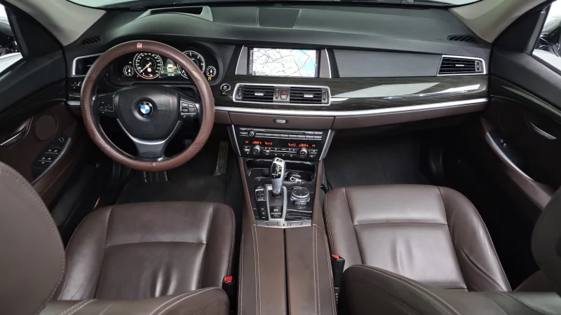 BMW 5-Series Gran Turismo