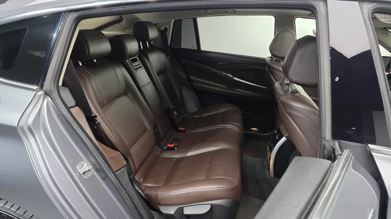 BMW 5-Series Gran Turismo