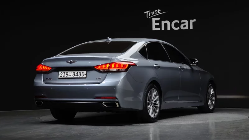 Hyundai Genesis