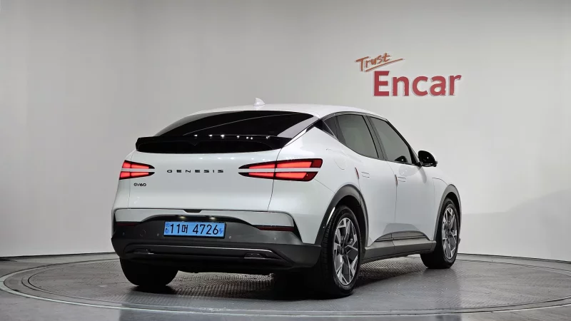Genesis GV60