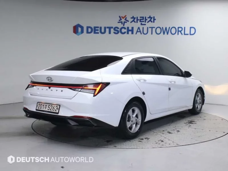 Hyundai AVANTE