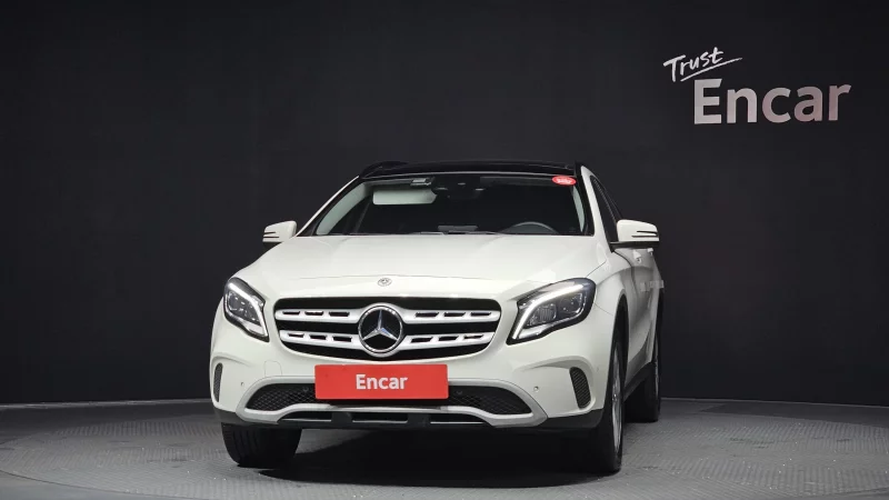 Mercedes-Benz GLA-Class