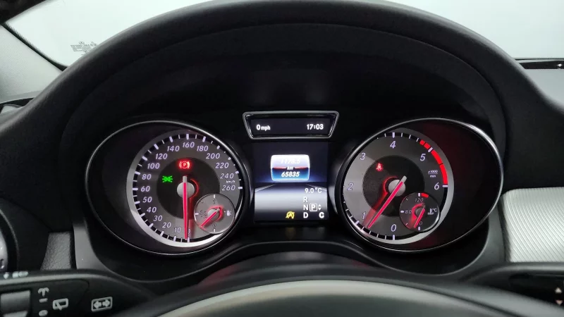 Mercedes-Benz GLA-Class