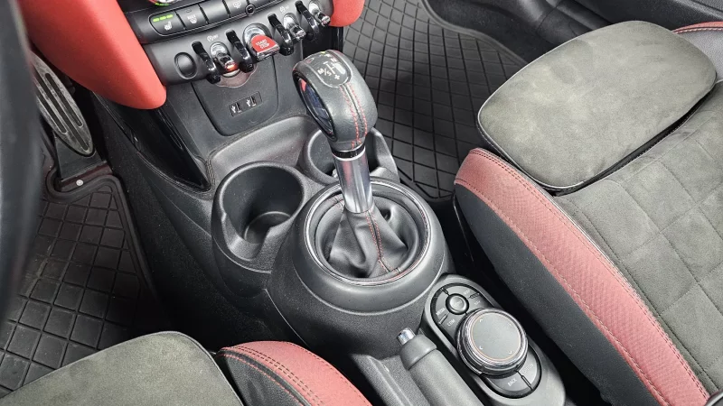 MINI Cooper Convertible