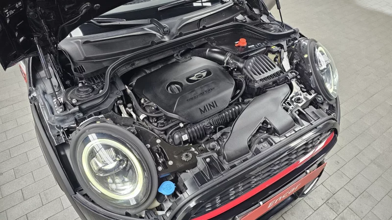 MINI Cooper Convertible