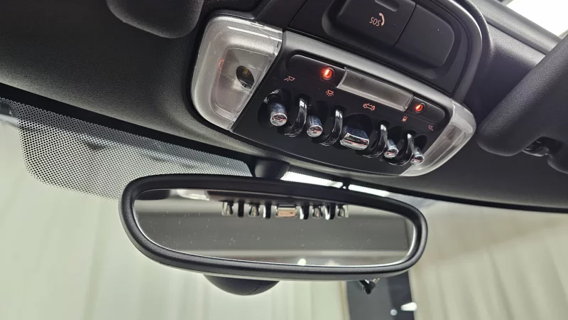 MINI Cooper Convertible