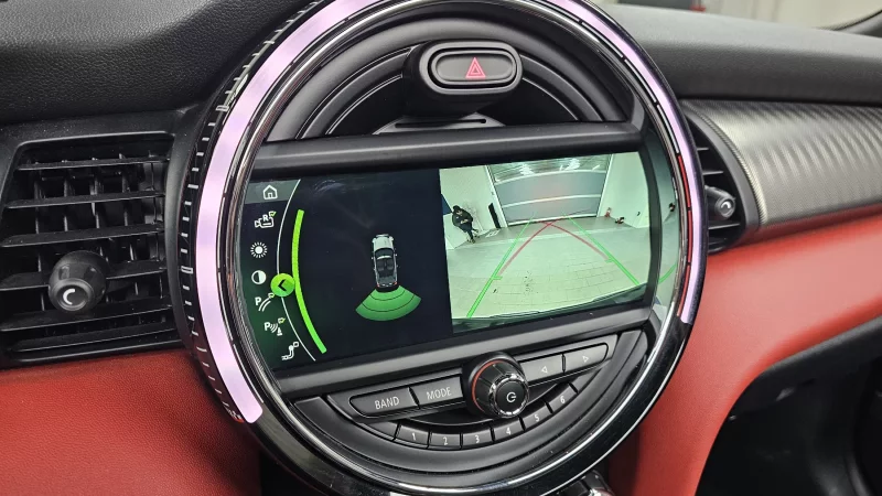 MINI Cooper Convertible