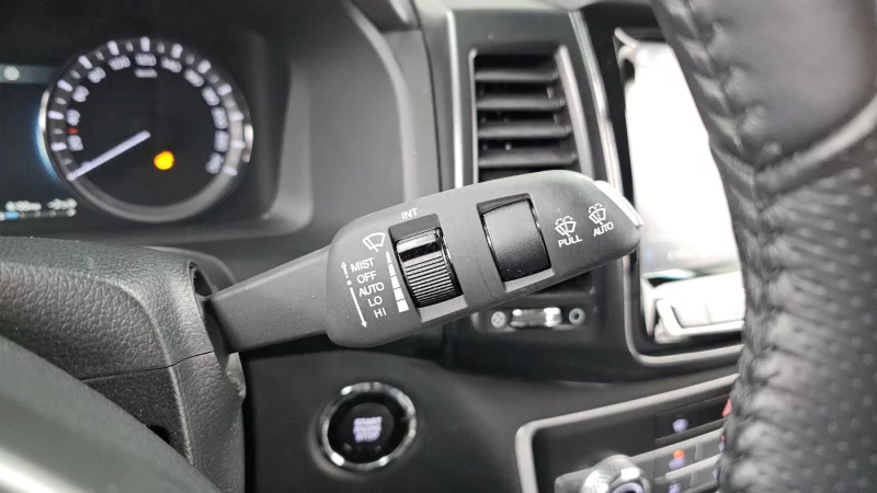 SsangYong Rexton Sports Khan