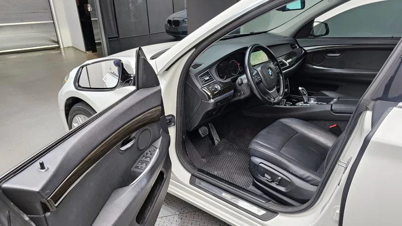 BMW 5-Series Gran Turismo