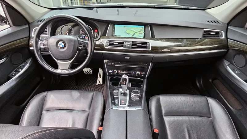 BMW 5-Series Gran Turismo