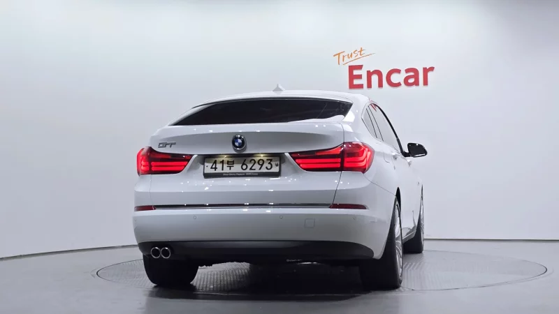 BMW 5-Series Gran Turismo