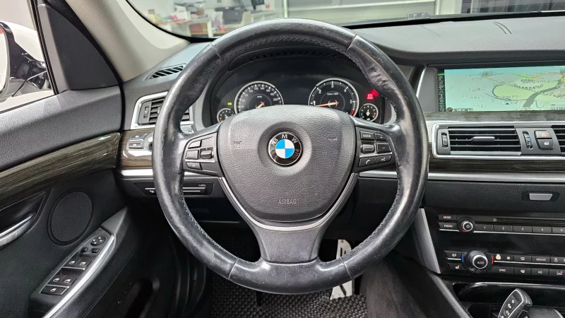 BMW 5-Series Gran Turismo