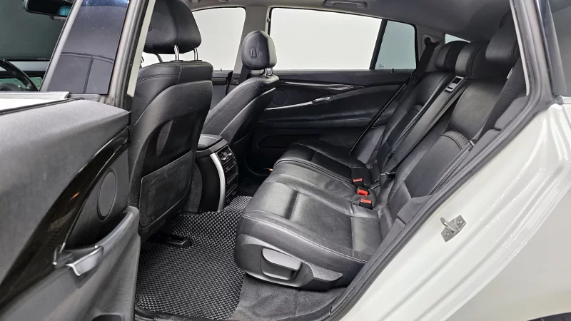 BMW 5-Series Gran Turismo