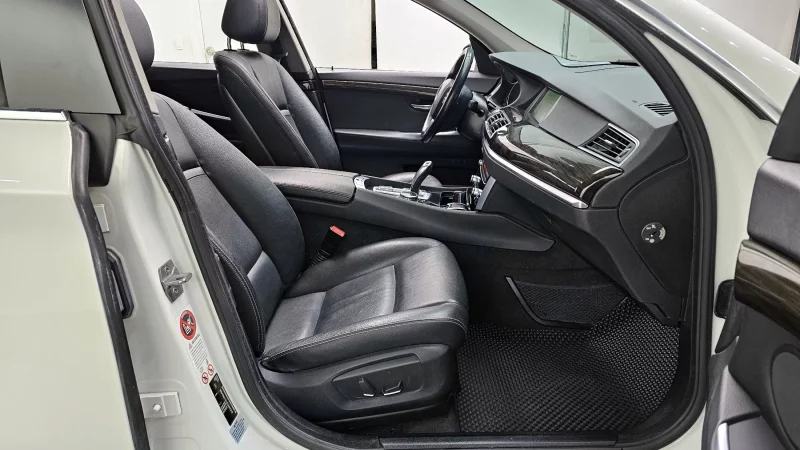 BMW 5-Series Gran Turismo