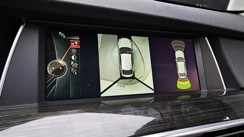 BMW 5-Series Gran Turismo