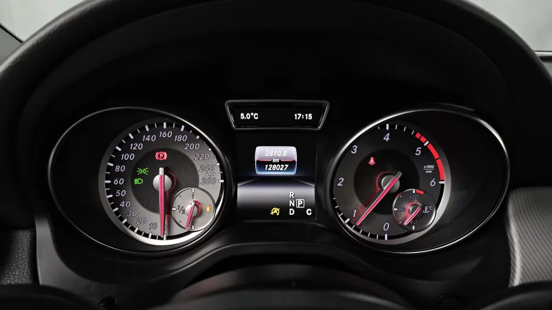 Mercedes-Benz GLA-Class