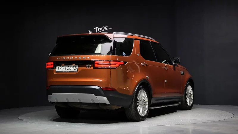 Land Rover DISCOVERY