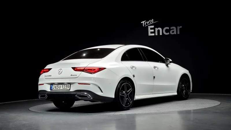 Mercedes-Benz CLA-Class