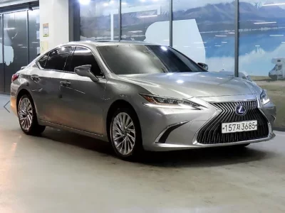 Lexus ES300h
