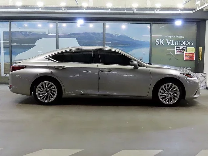 Lexus ES300h