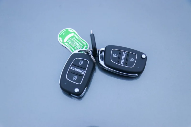 Hyundai Starex