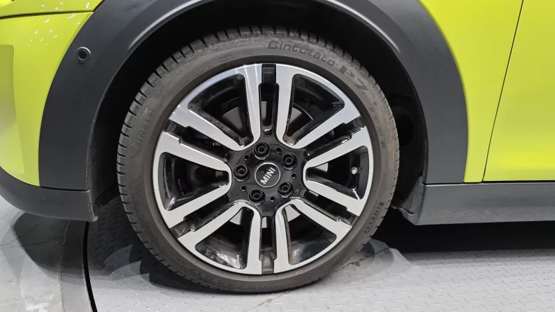 MINI Cooper Convertible