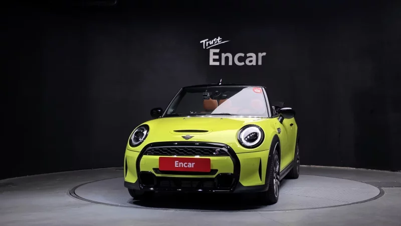 MINI Cooper Convertible