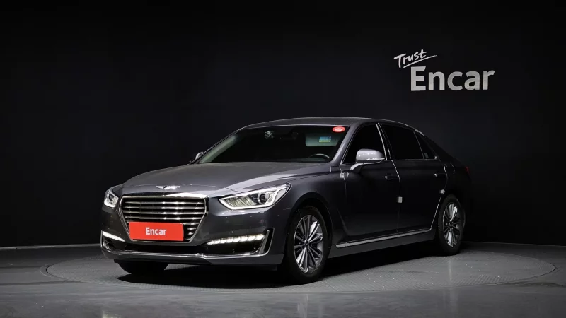Genesis EQ900