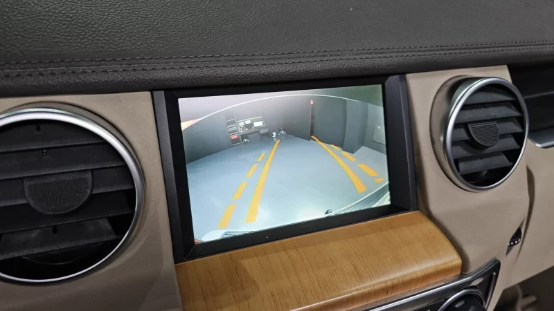 Land Rover DISCOVERY