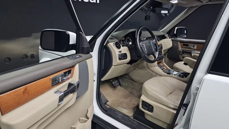 Land Rover DISCOVERY