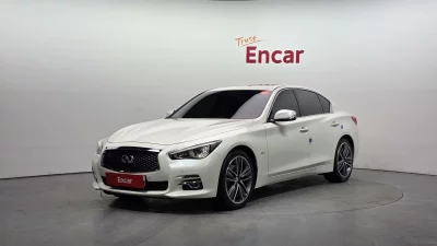 Infiniti Q50