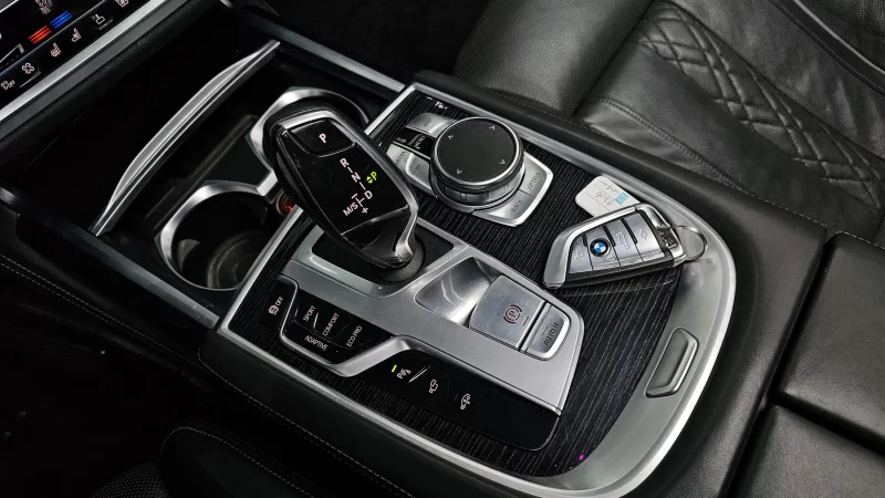 BMW 7-Series