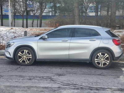 Mercedes-Benz GLA-Class