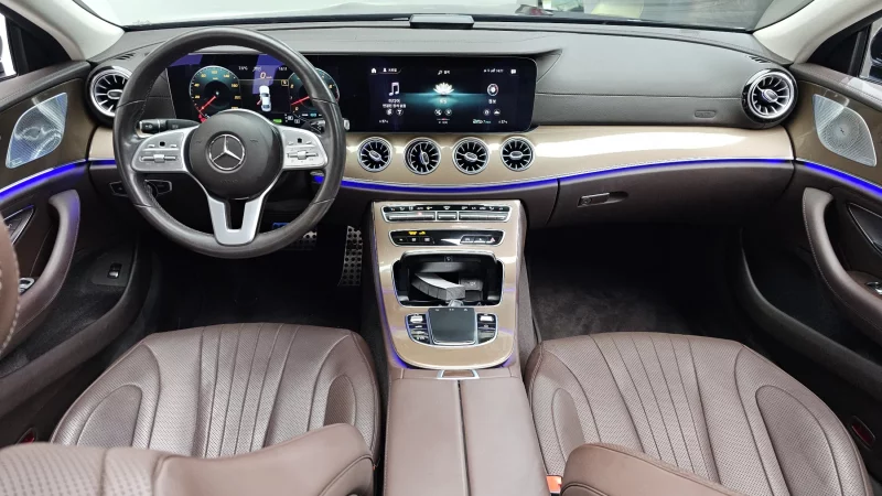 Mercedes-Benz CLS-Class