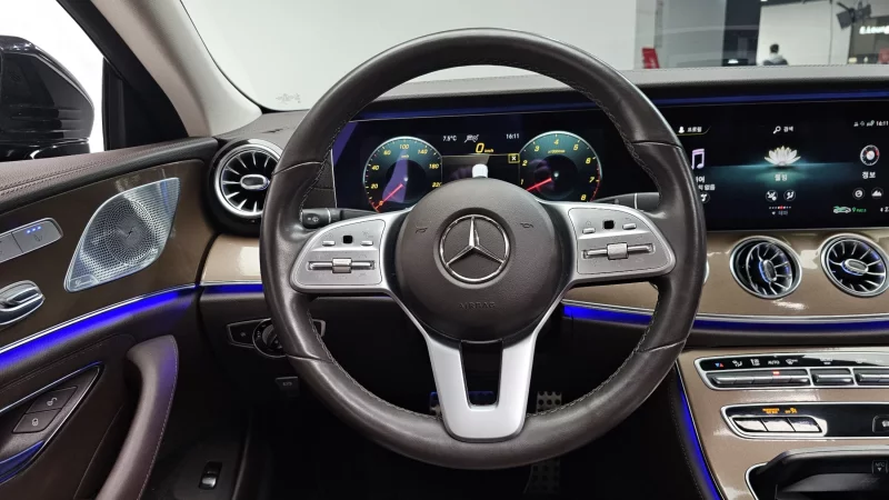 Mercedes-Benz CLS-Class