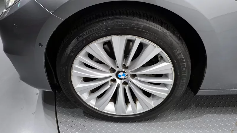 BMW 5-Series Gran Turismo