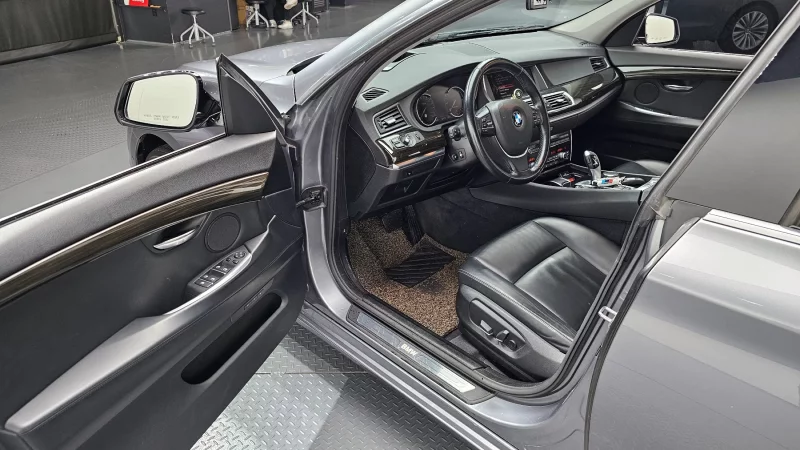 BMW 5-Series Gran Turismo