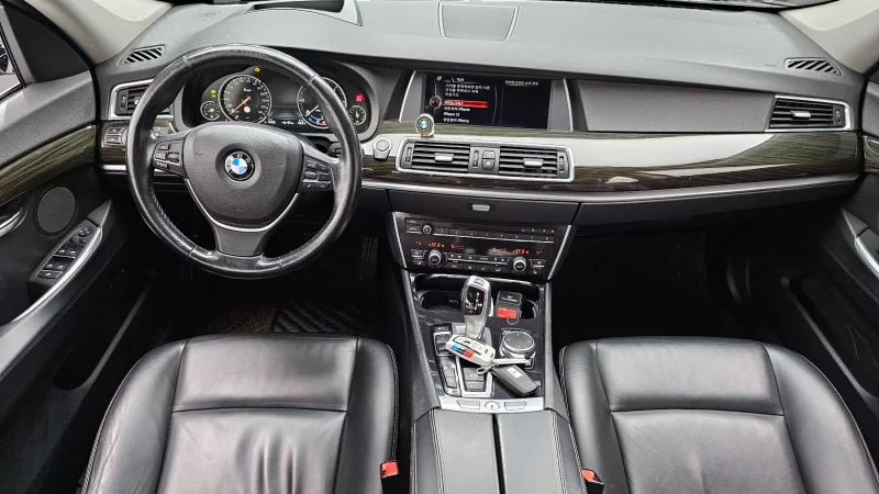 BMW 5-Series Gran Turismo