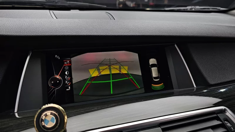 BMW 5-Series Gran Turismo