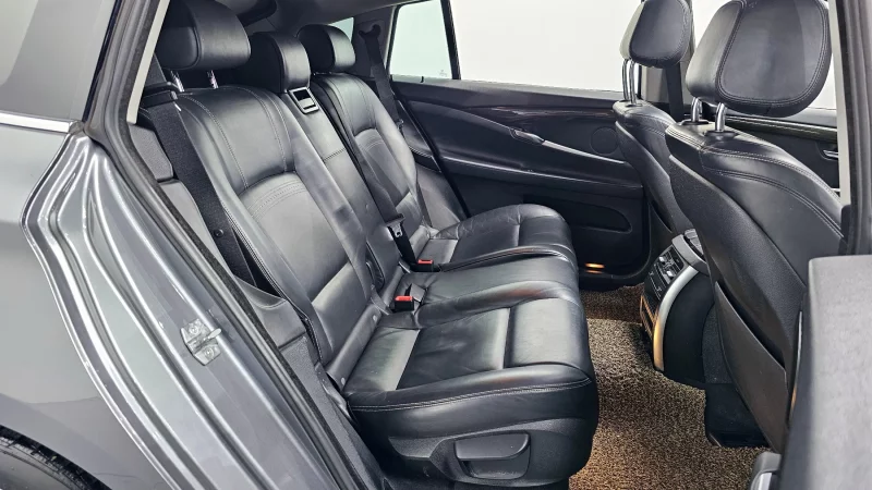 BMW 5-Series Gran Turismo