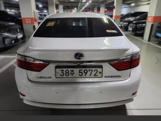 Lexus ES300h